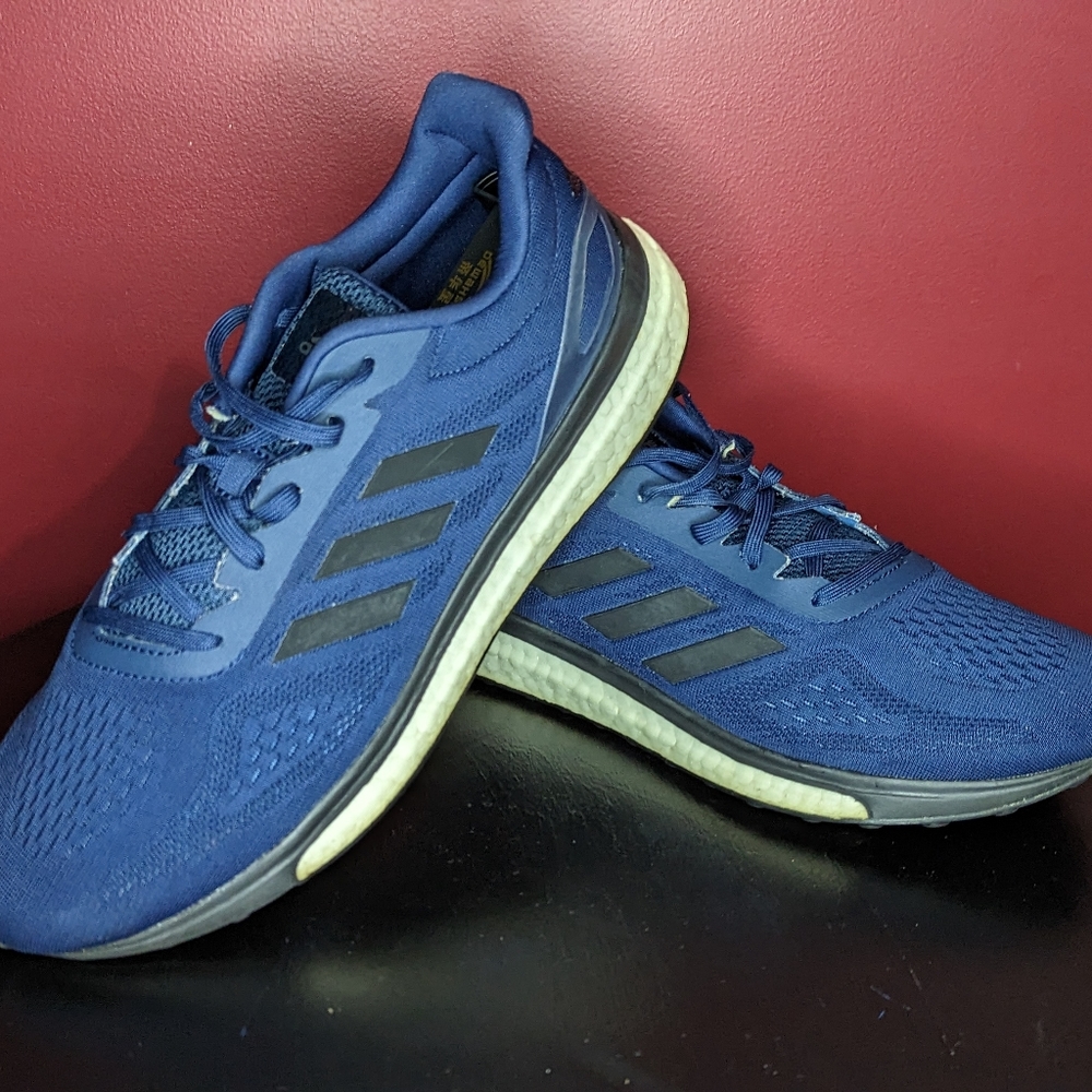 Adidas response boost navy men's size 10.5 / CP9551